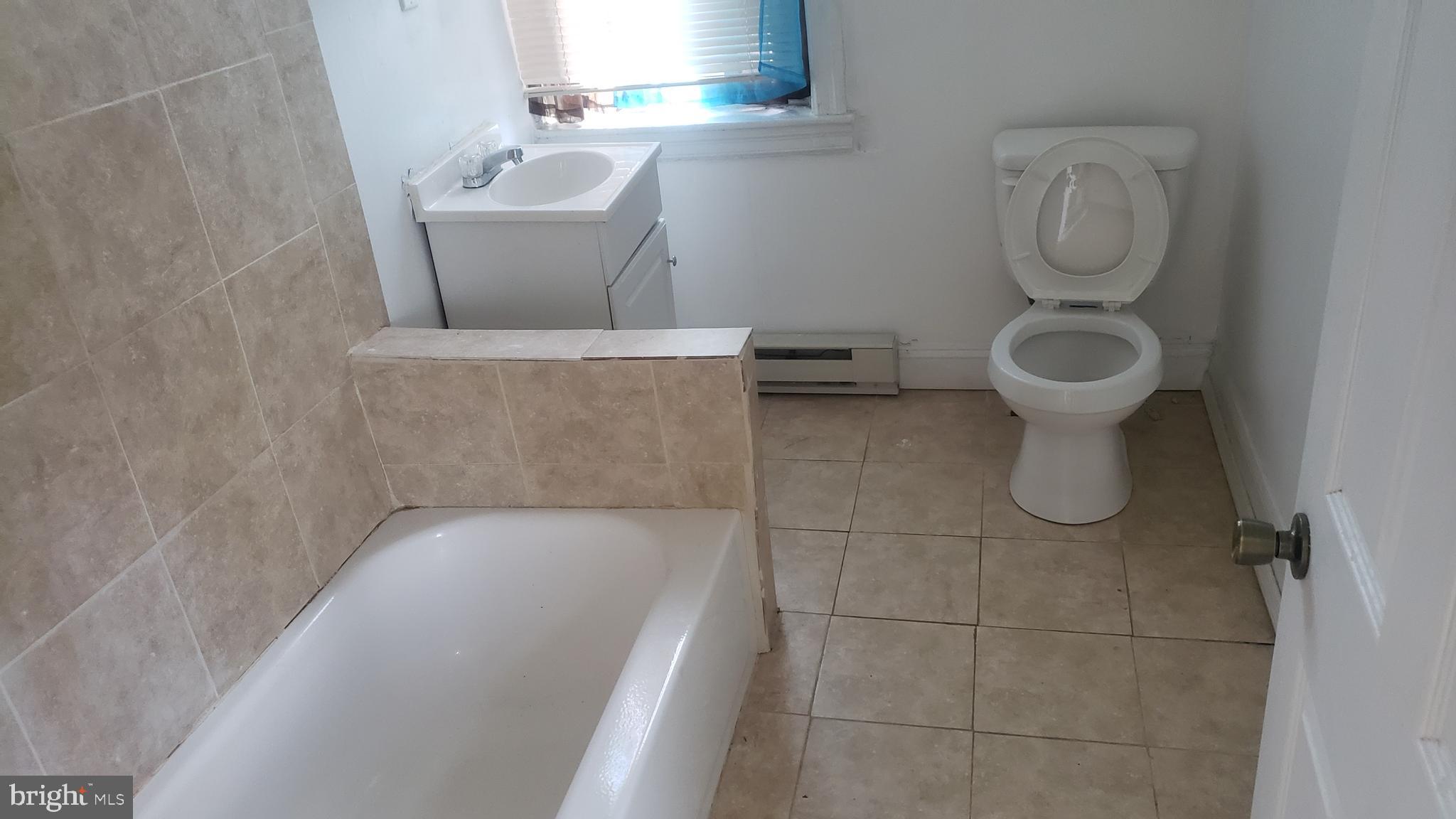 WEST PHILADELPHIA - Residential Income