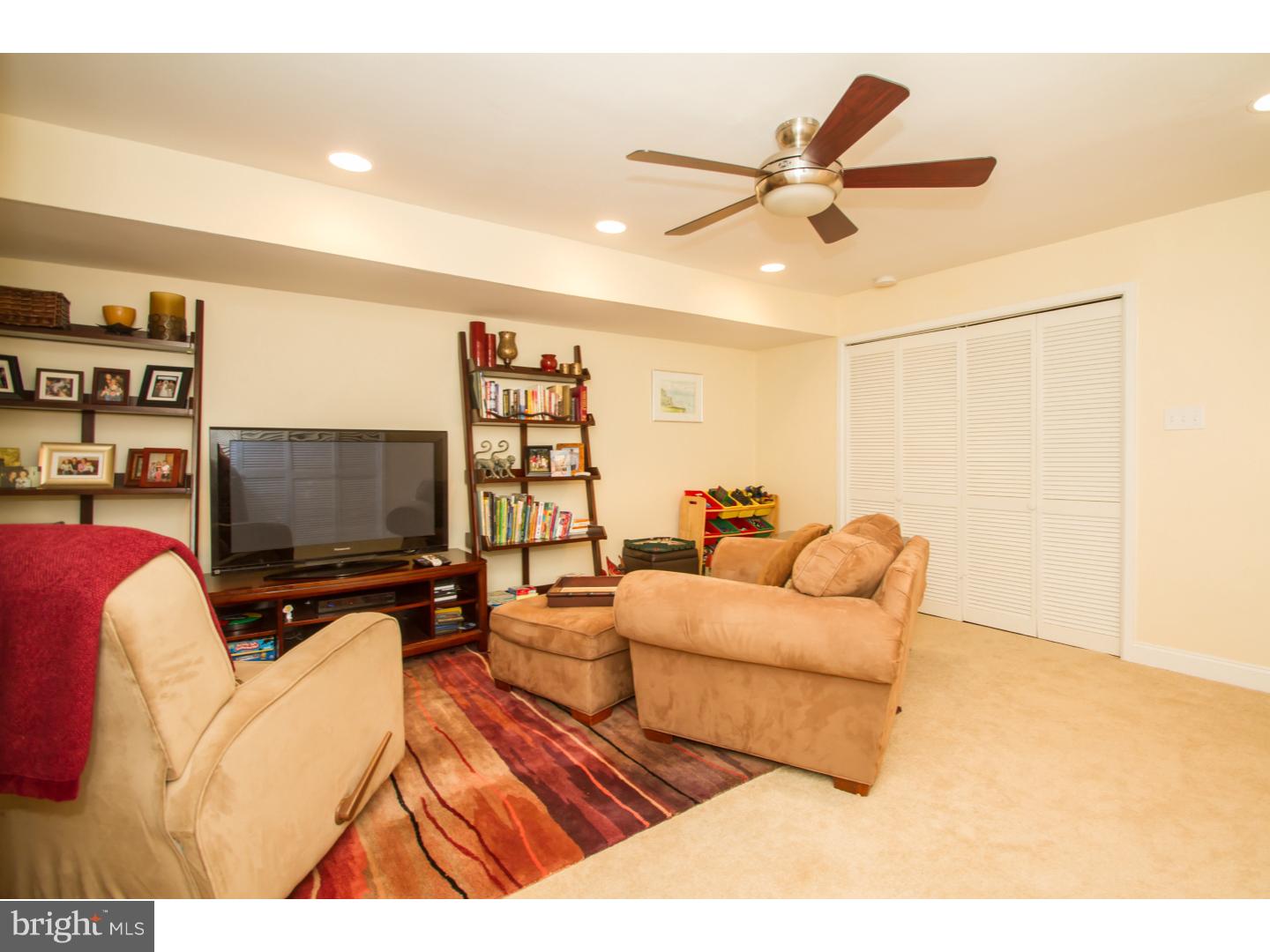 BELLA VISTA - Residential