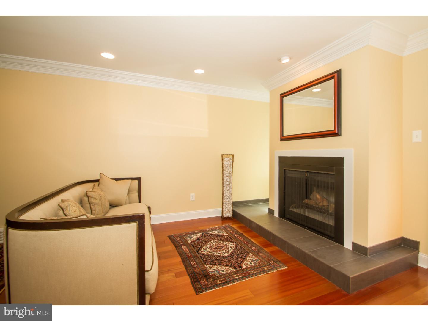 BELLA VISTA - Residential