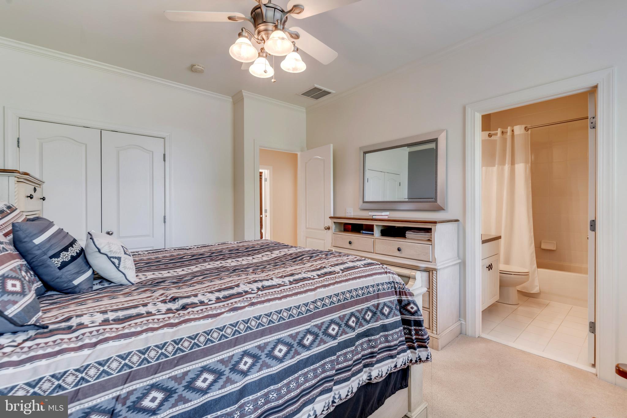 HOLDEN HILLS - Residential