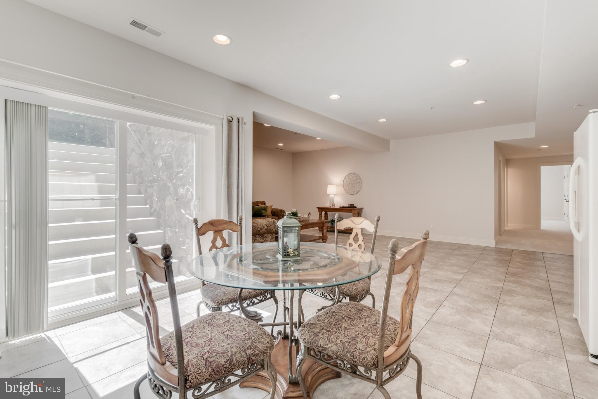 HOLDEN HILLS - Residential