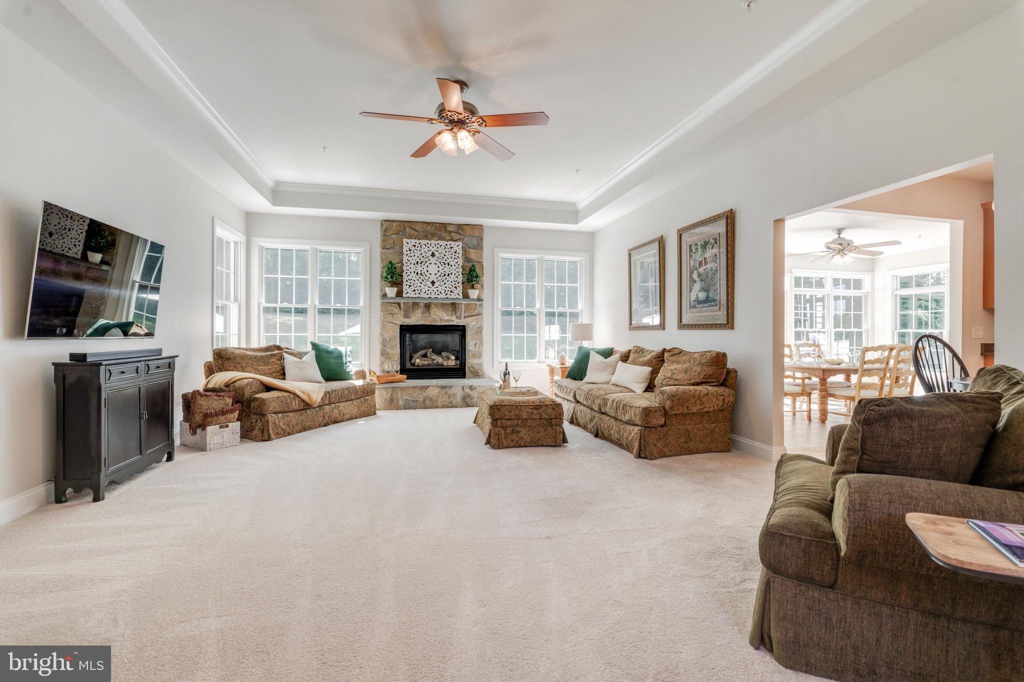 HOLDEN HILLS - Residential