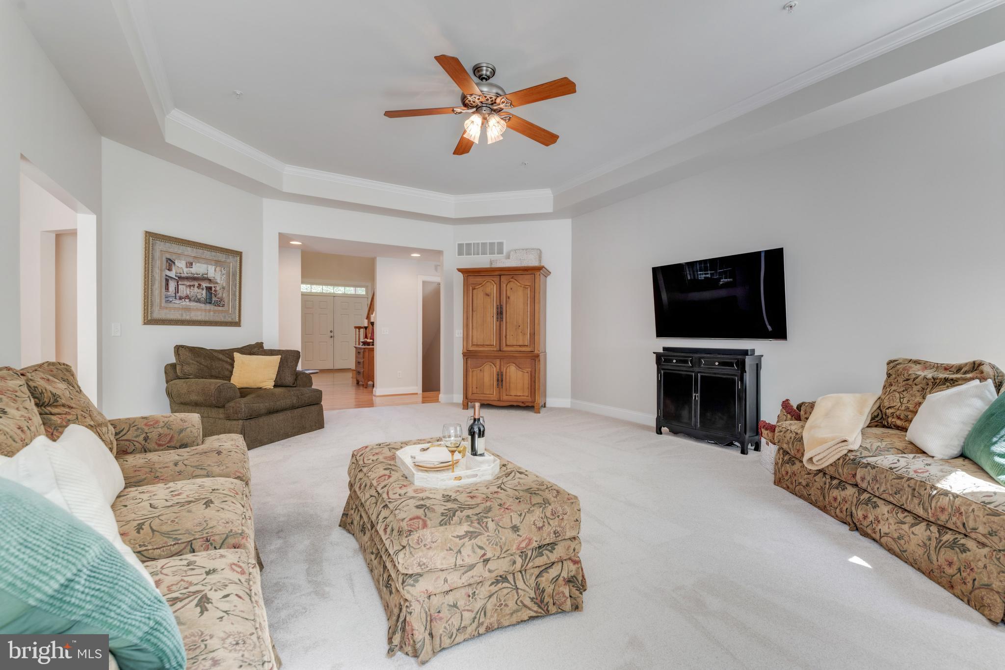 HOLDEN HILLS - Residential