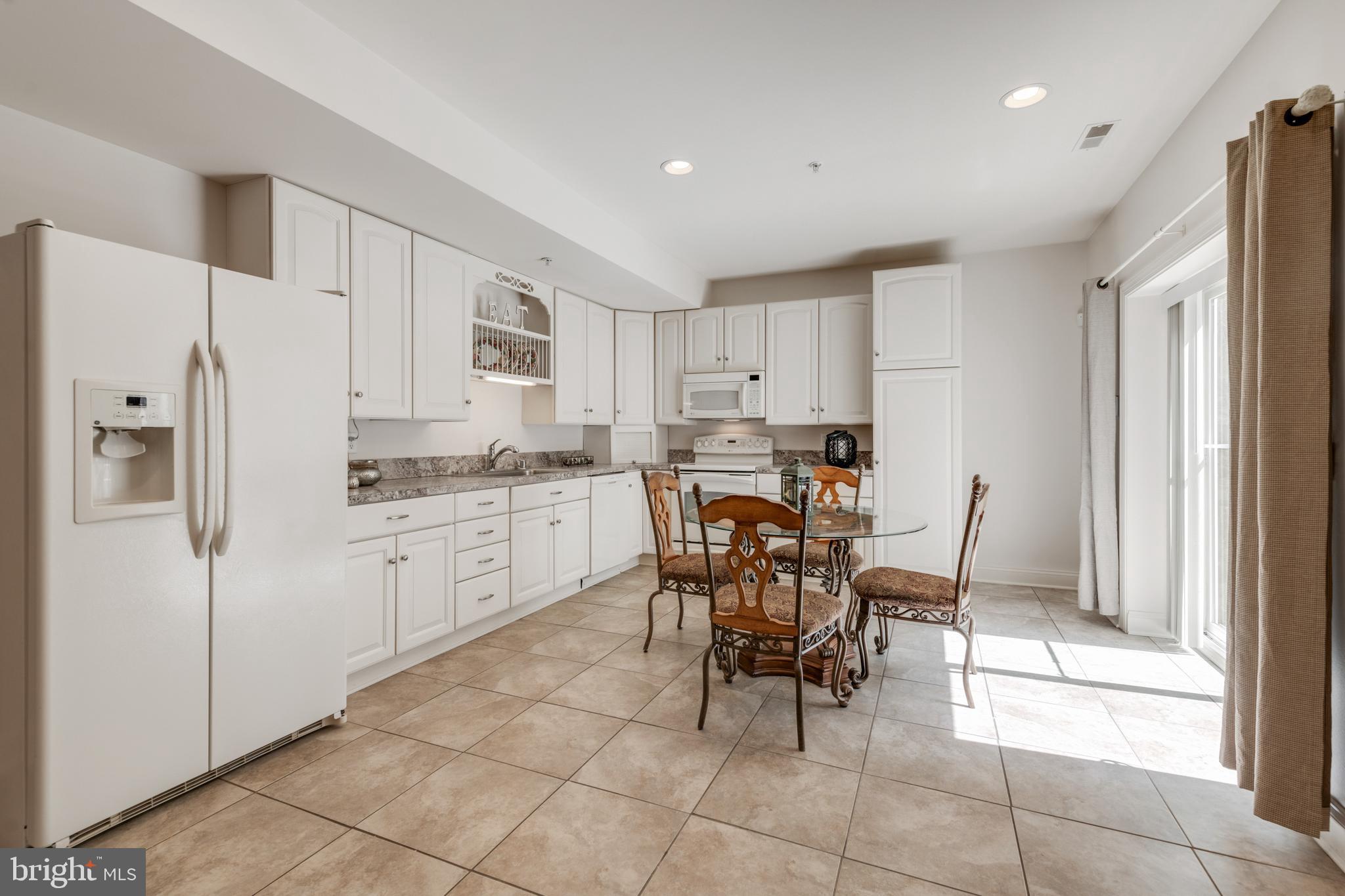 HOLDEN HILLS - Residential