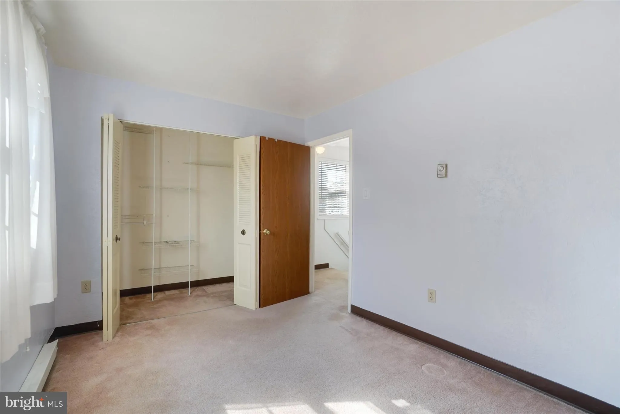 York, Pennsylvania 17408, United States, 2 Bedrooms Bedrooms, ,2 BathroomsBathrooms,Residential,Pending,78137