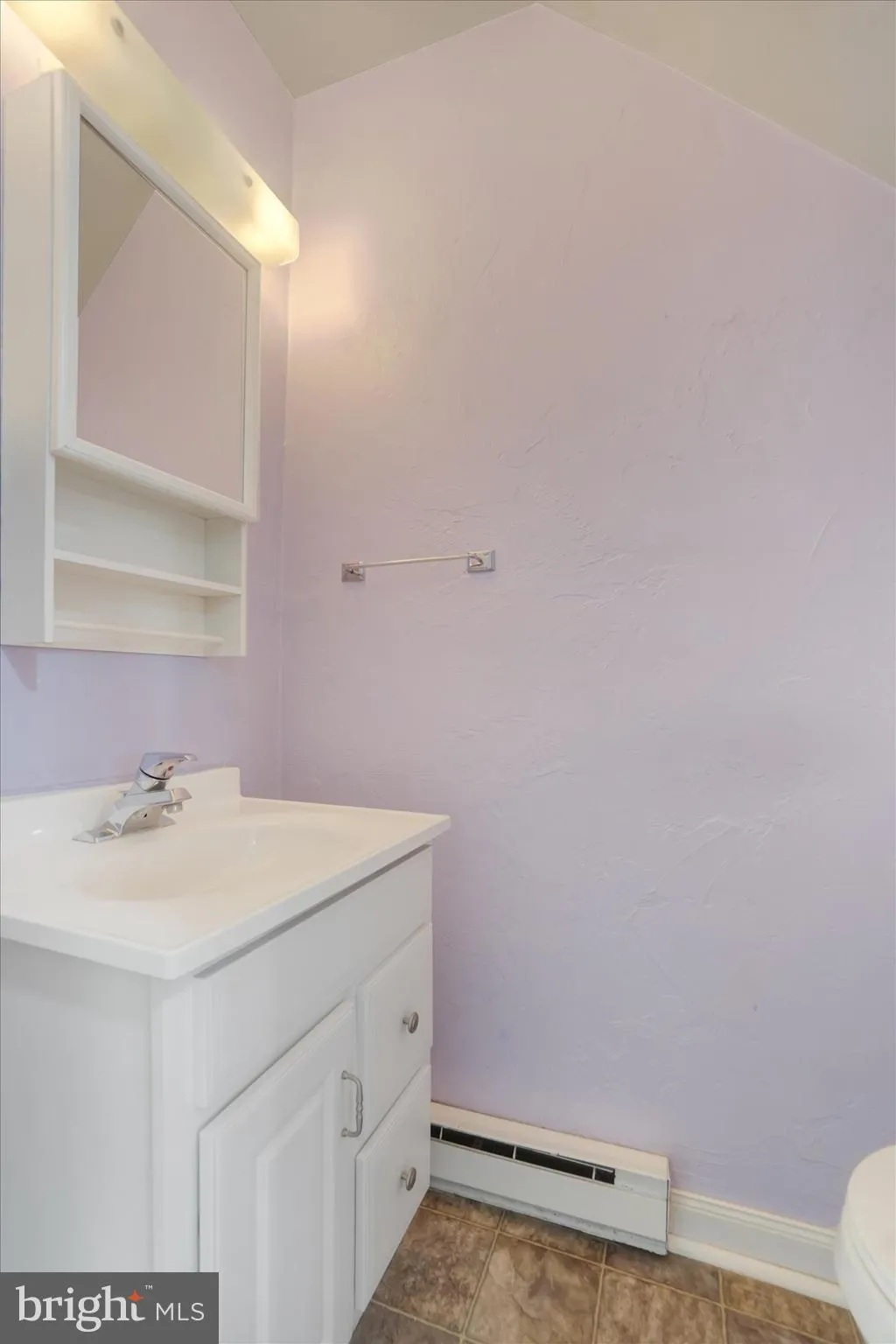 York, Pennsylvania 17408, United States, 2 Bedrooms Bedrooms, ,2 BathroomsBathrooms,Residential,Pending,78137