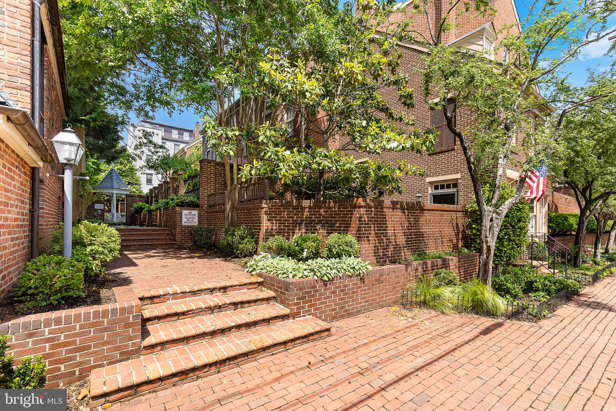 544 N SAINT ASAPH STREET
