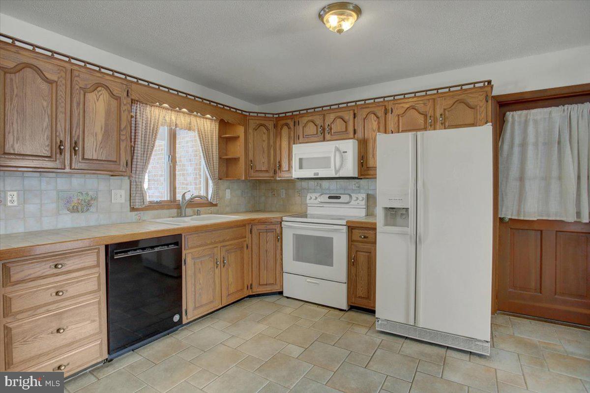 SOUTHAMPTON TWP - Residential