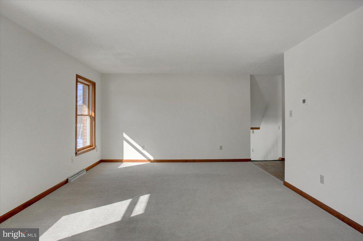 SOUTHAMPTON TWP - Residential