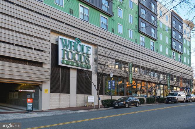 BETHESDA PARK - Residential Lease