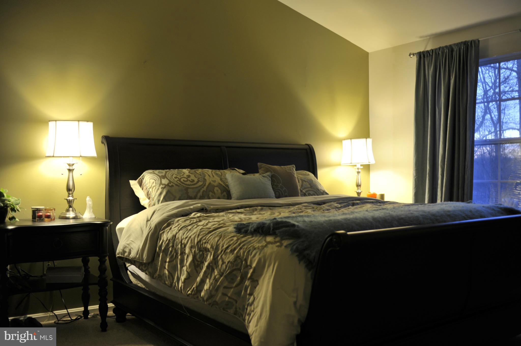 PINEY ORCHARD - Residential