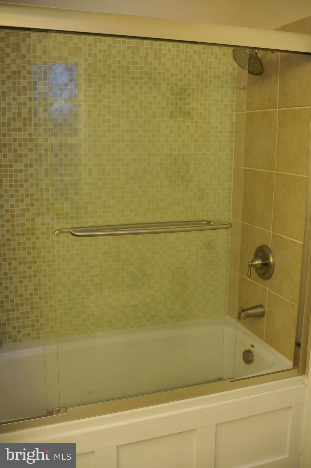 PINEY ORCHARD - Residential