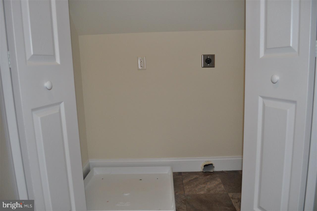 CHESTNUT VALLEY - Residential