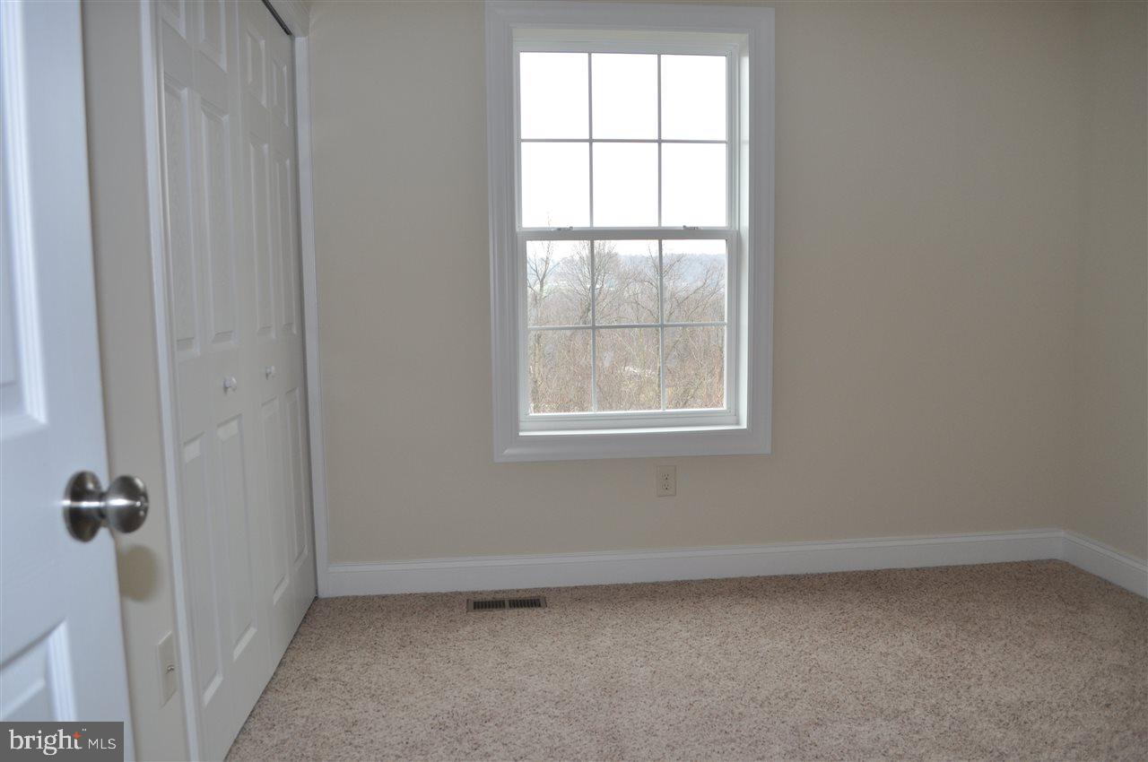 CHESTNUT VALLEY - Residential