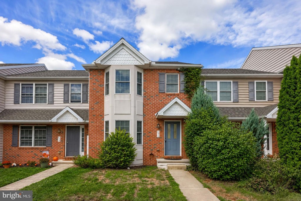 Photo of 476 Balmer Road, LITITZ, PA 17543 (MLS # PALA2096024)