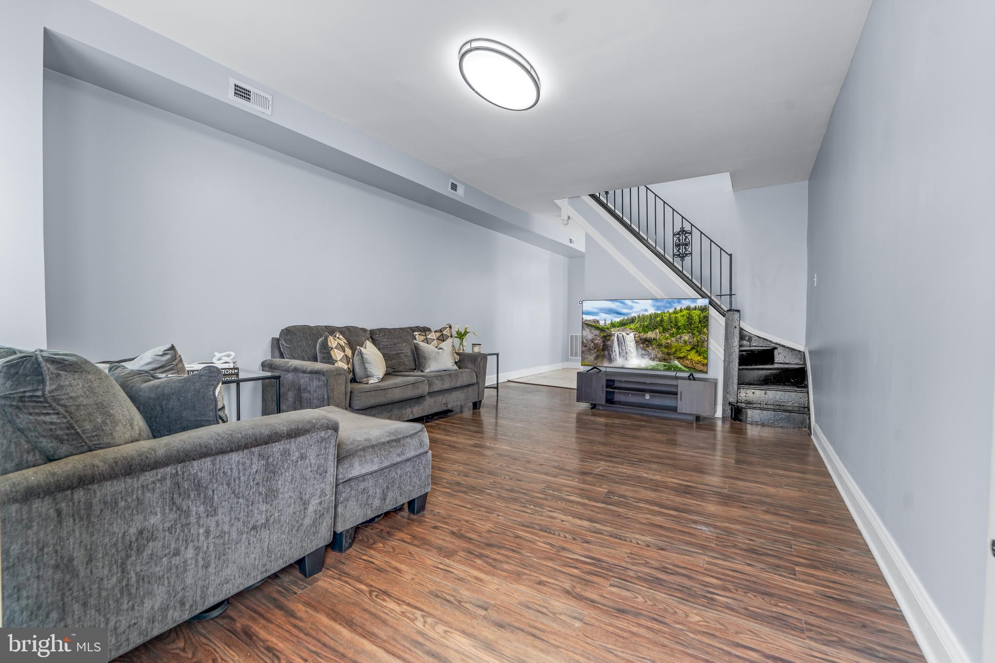 LITTLE ITALY - Residential