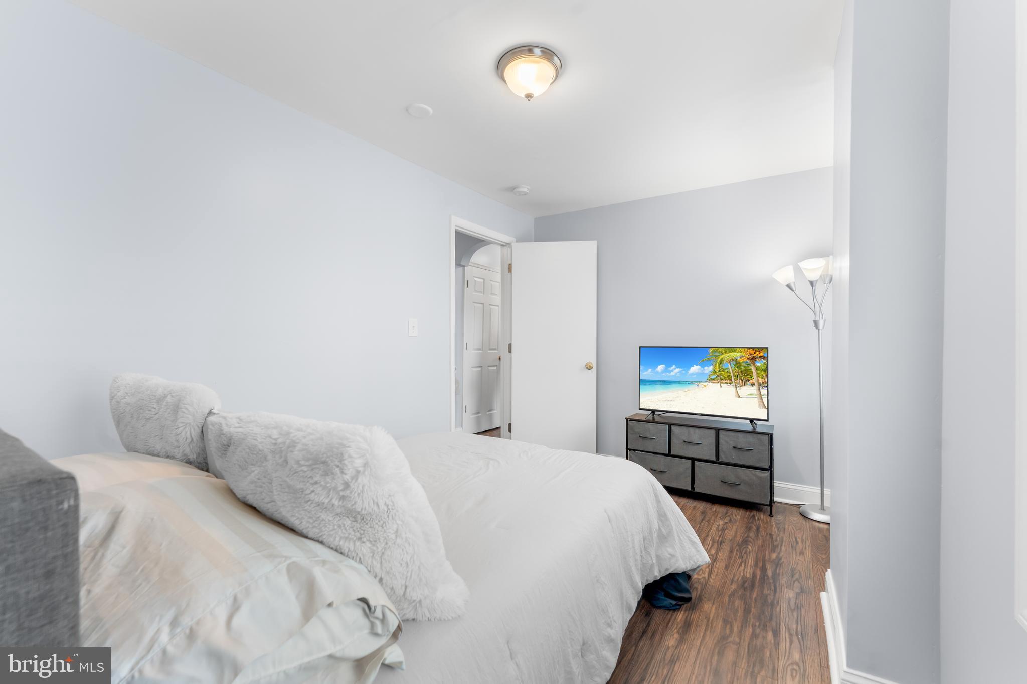 LITTLE ITALY - Residential