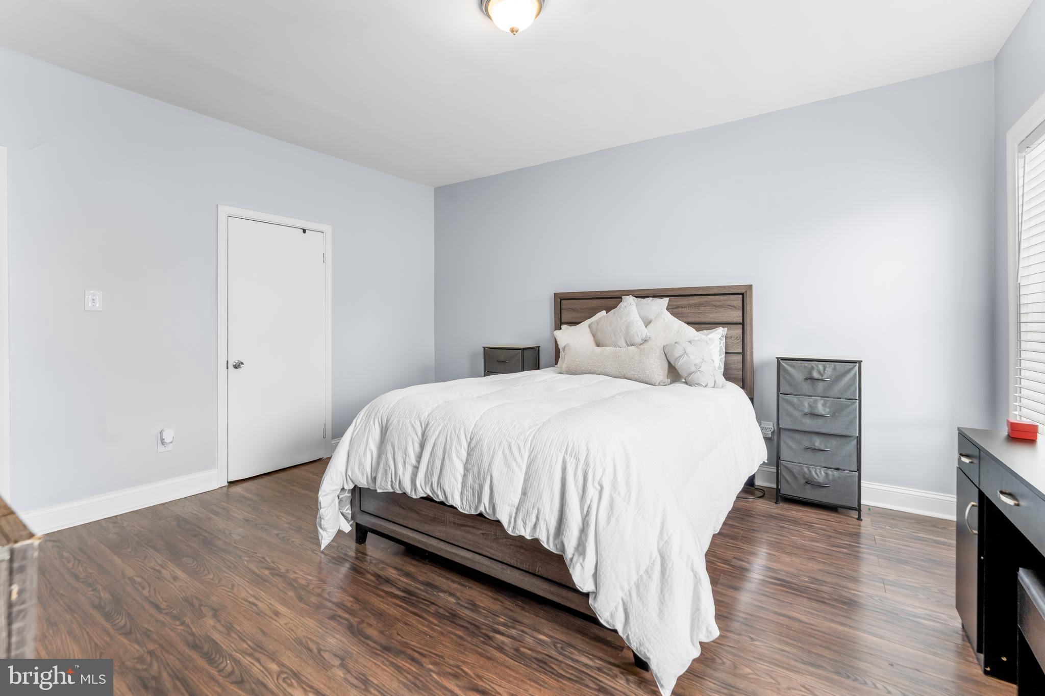 LITTLE ITALY - Residential