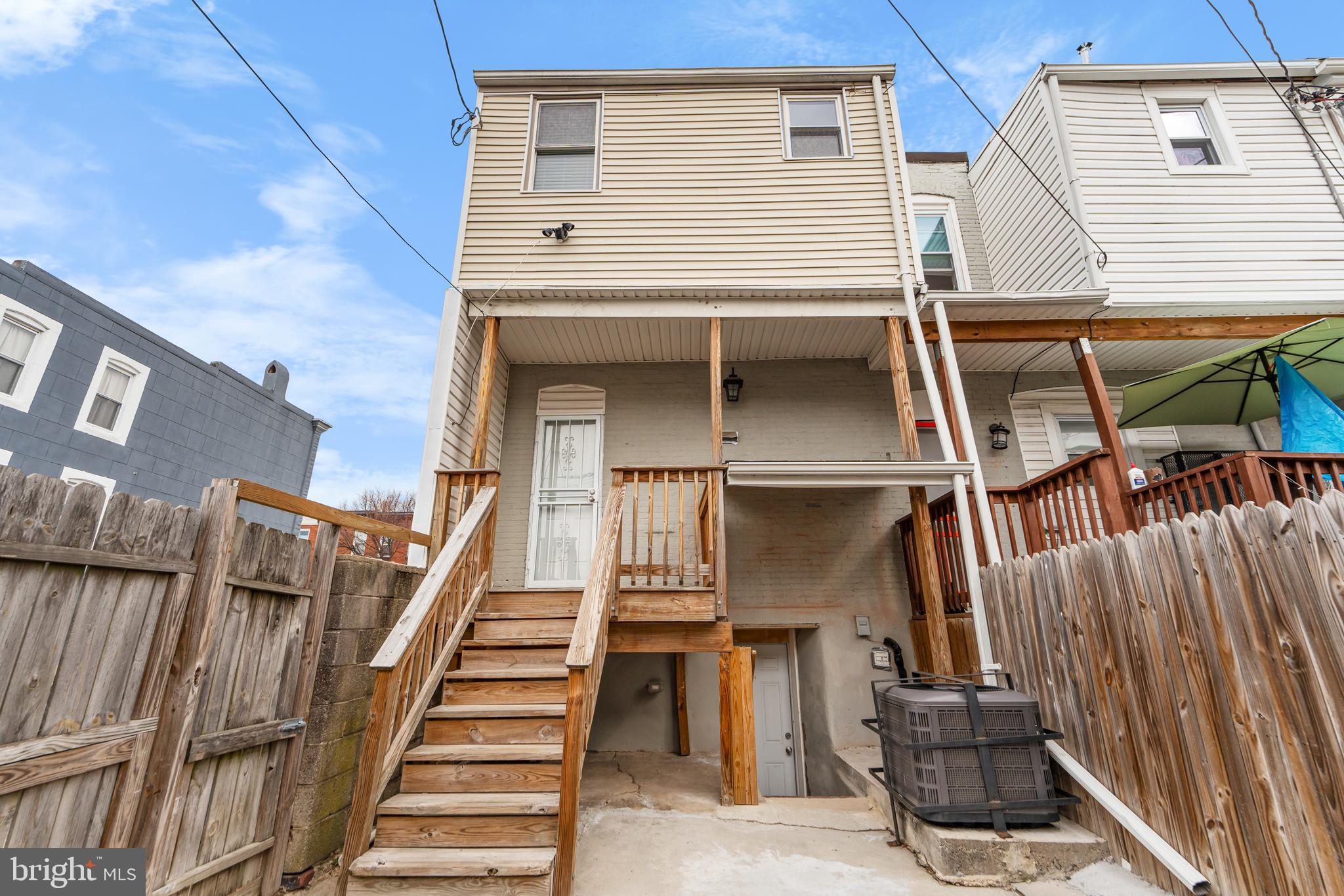 LITTLE ITALY - Residential