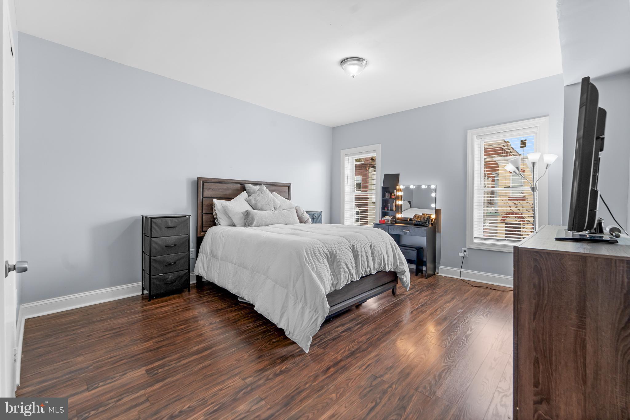 LITTLE ITALY - Residential