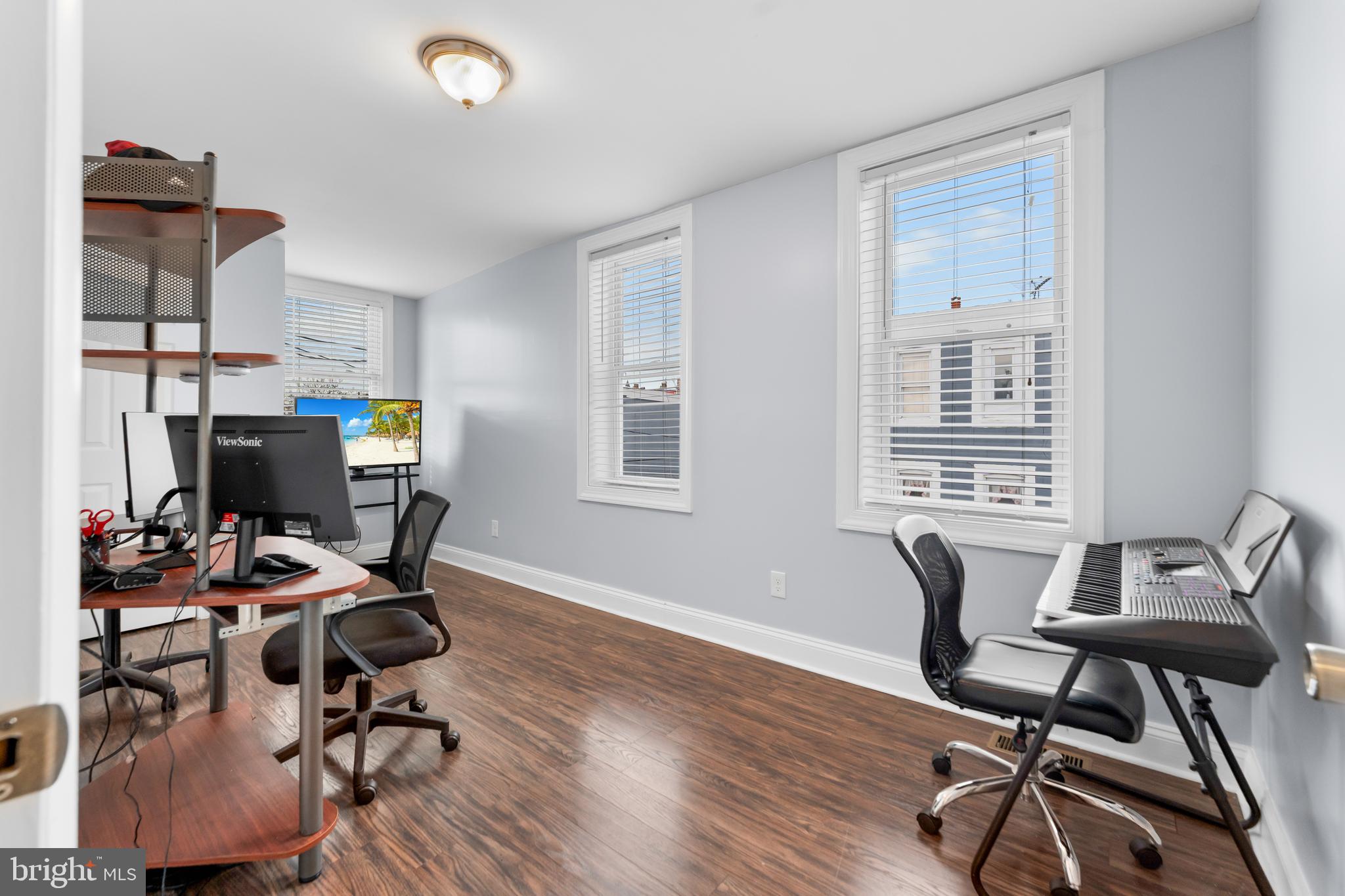 LITTLE ITALY - Residential