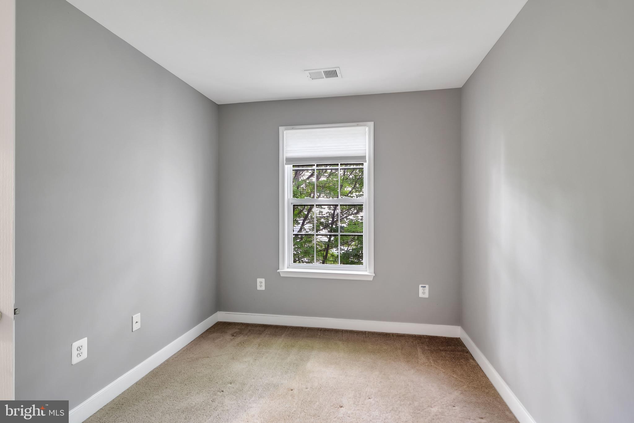 DALE CITY - Residential Lease