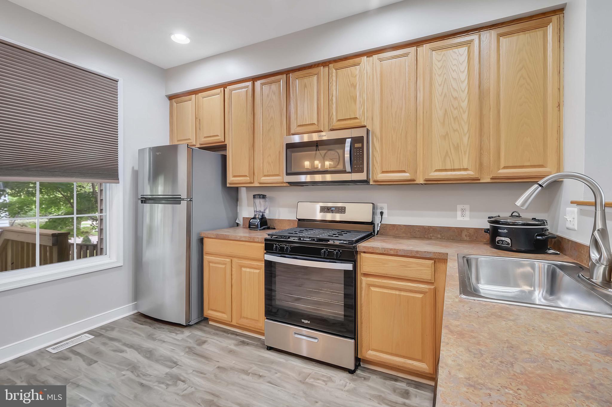 DALE CITY - Residential Lease