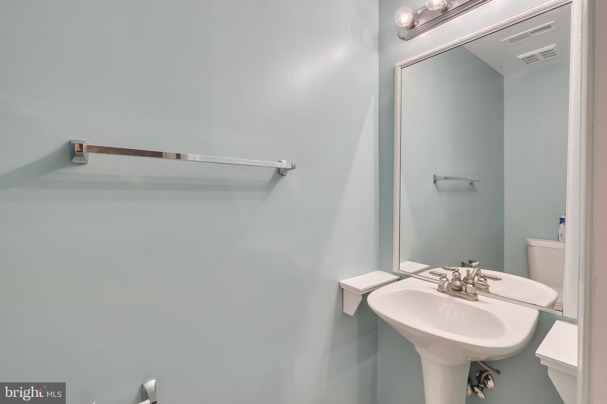 DALE CITY - Residential Lease