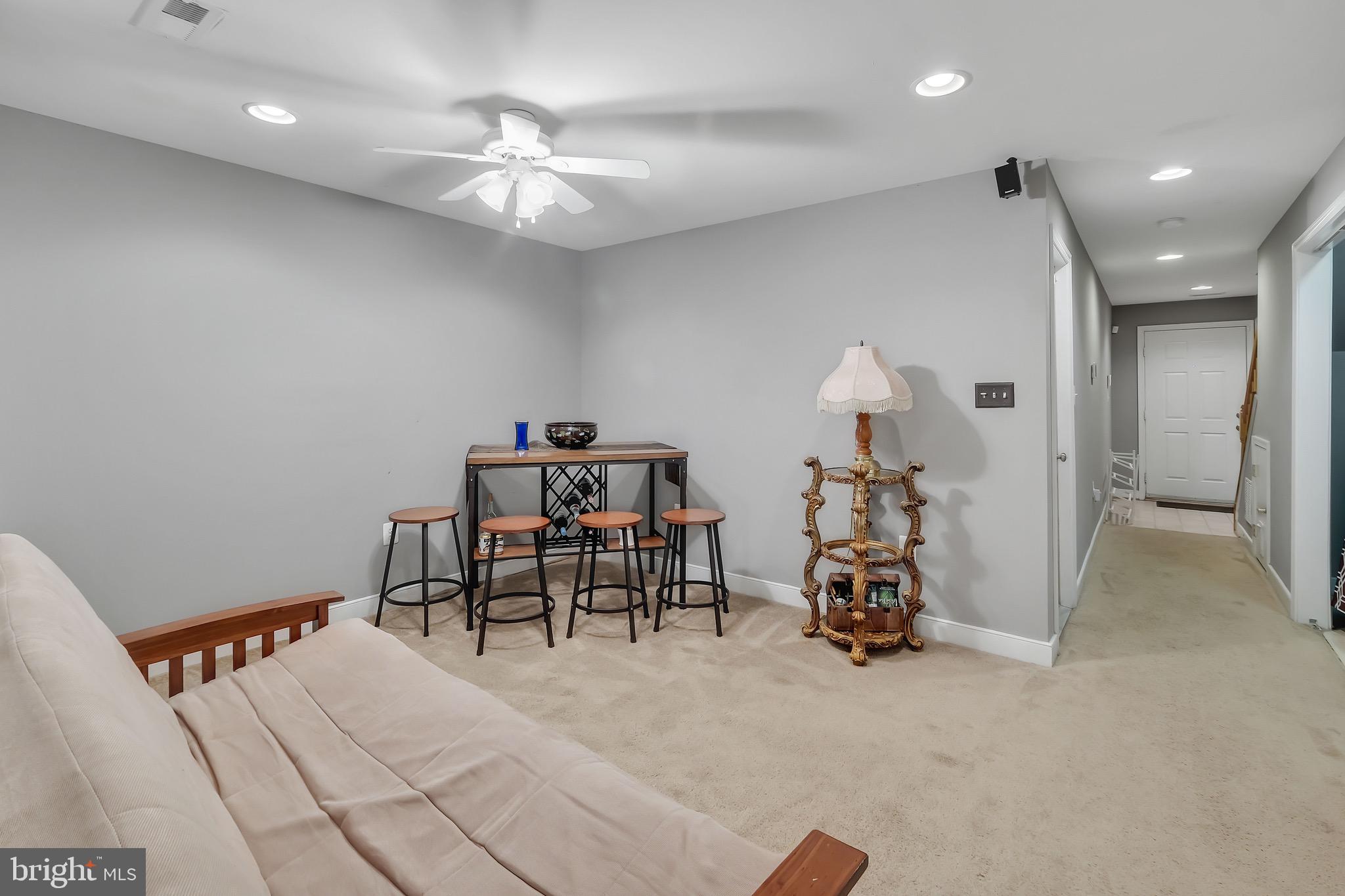 DALE CITY - Residential Lease