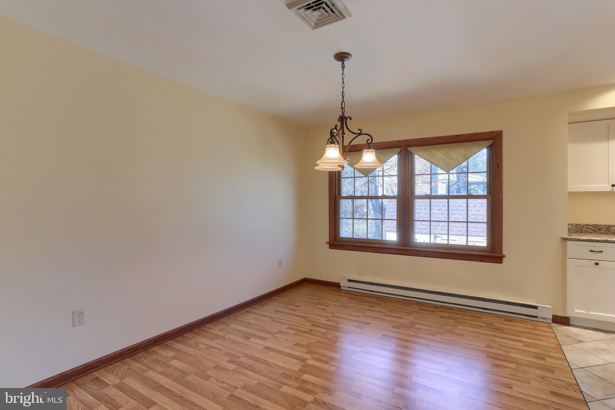 ENGLEWOOD - Residential