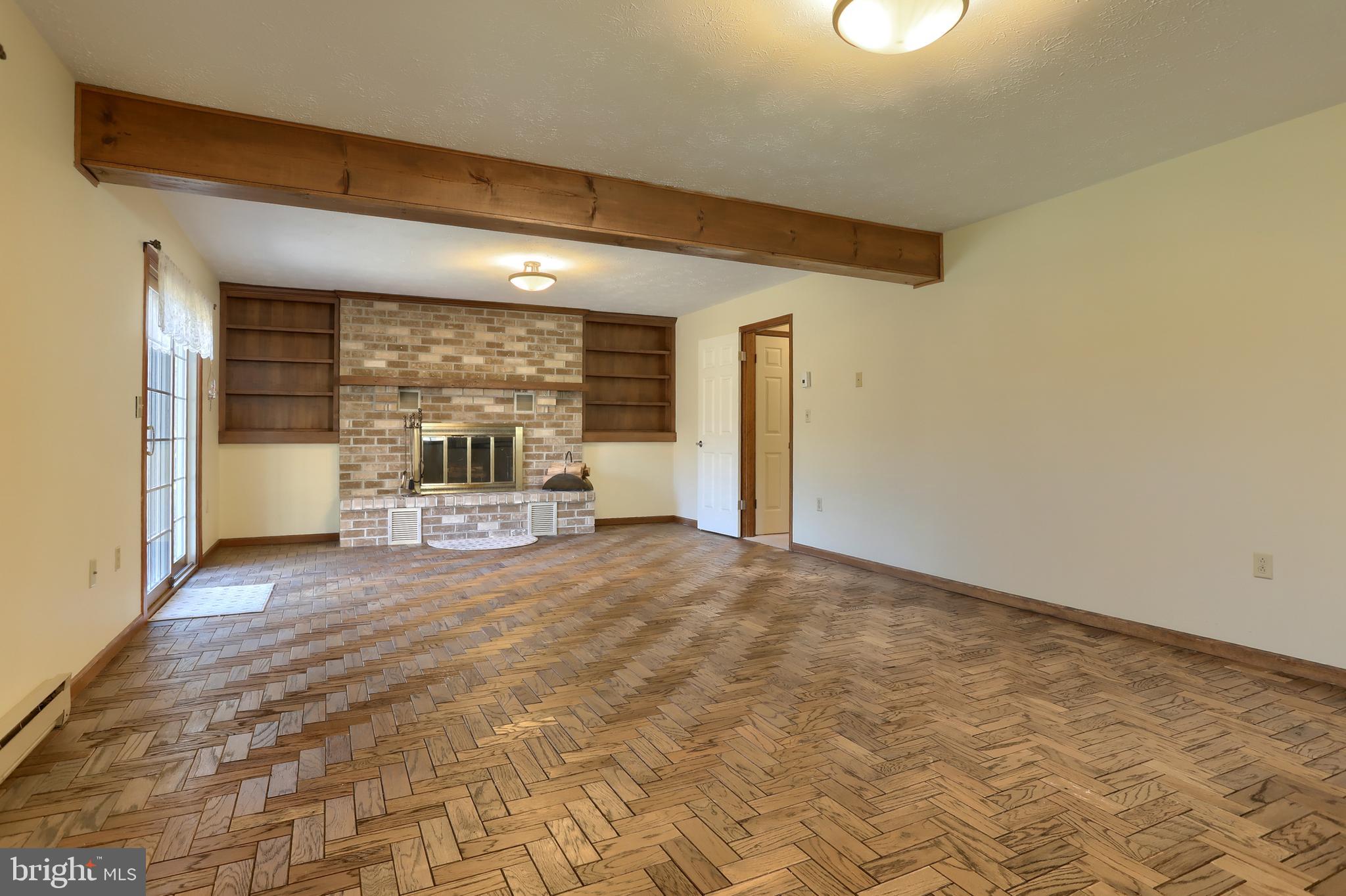 ENGLEWOOD - Residential