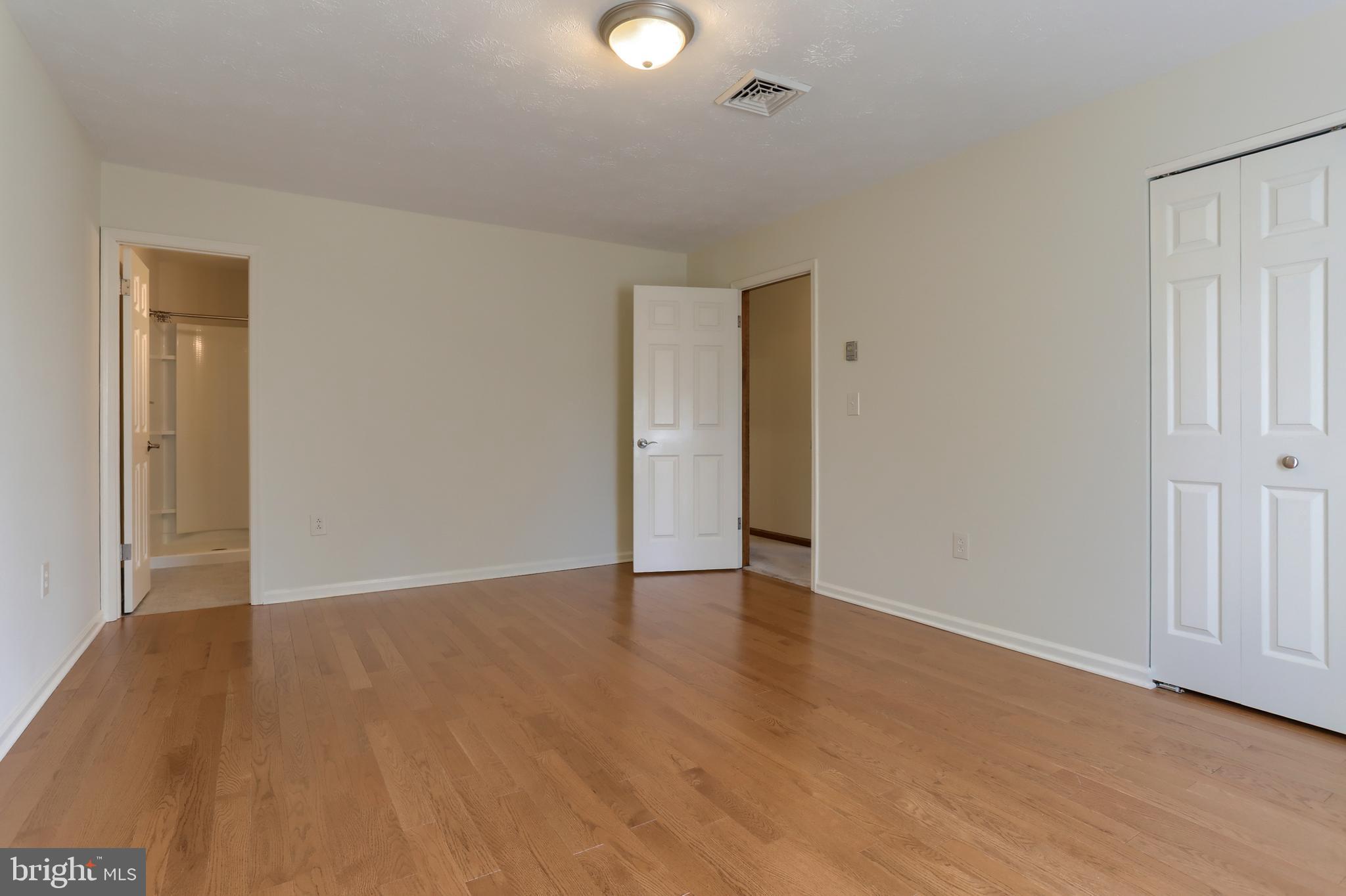 ENGLEWOOD - Residential