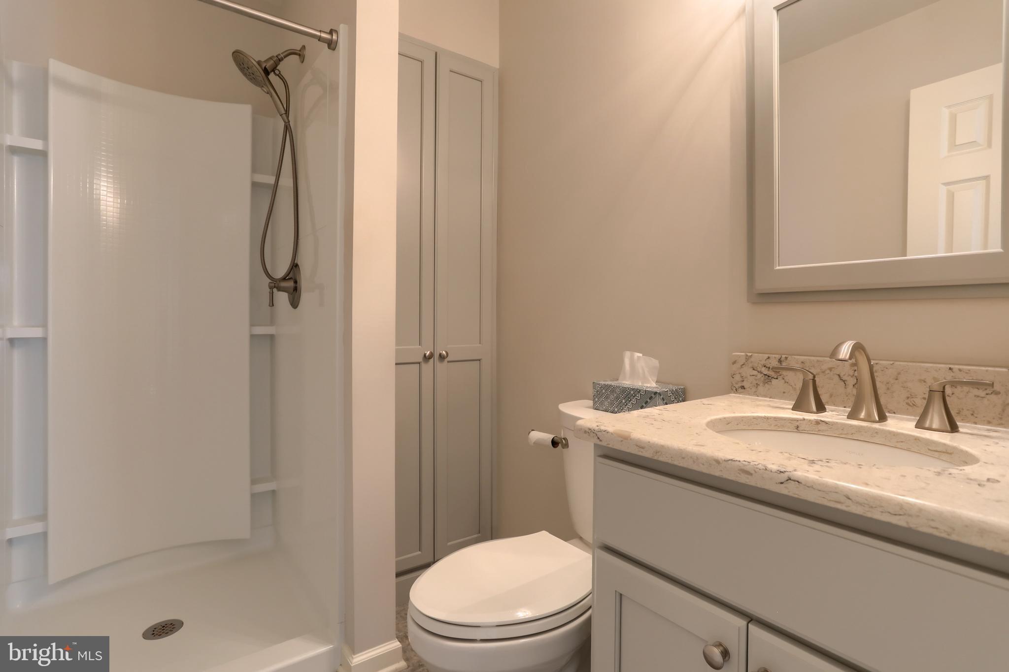 ENGLEWOOD - Residential