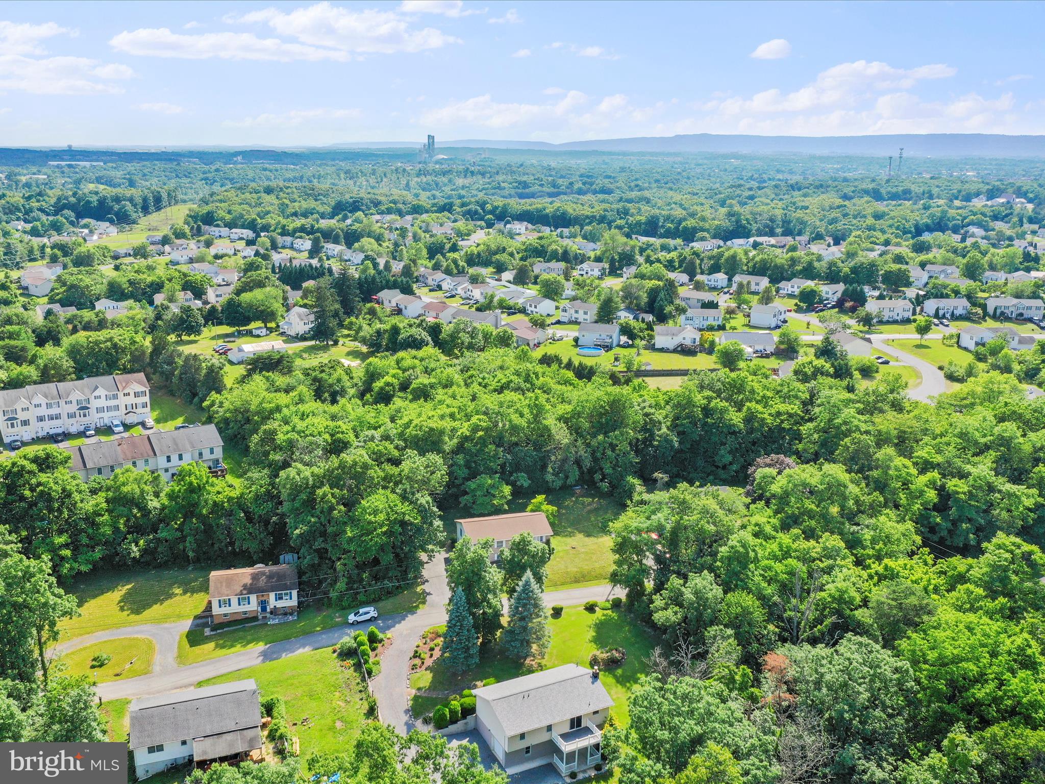 BERKELEY HILLS CLUB - Residential