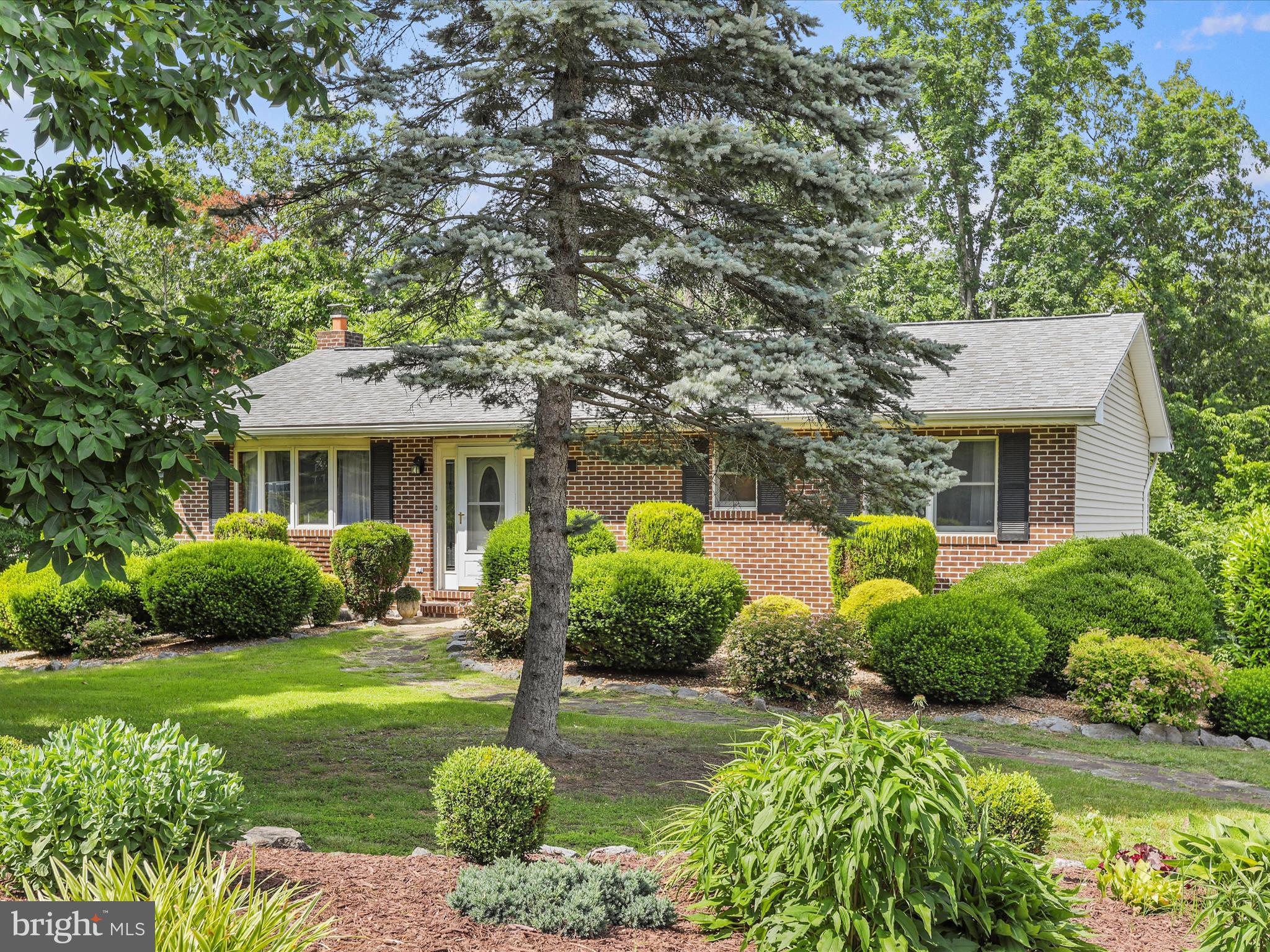 BERKELEY HILLS CLUB - Residential