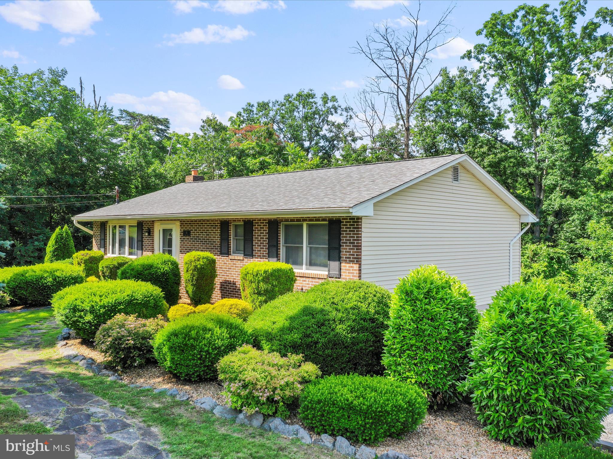 BERKELEY HILLS CLUB - Residential
