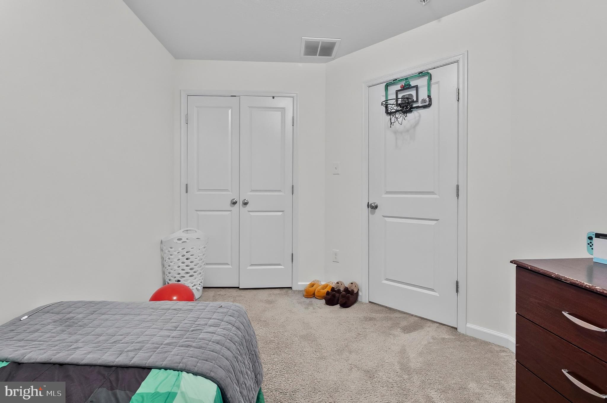 HOMESTEAD ACRES - Residential