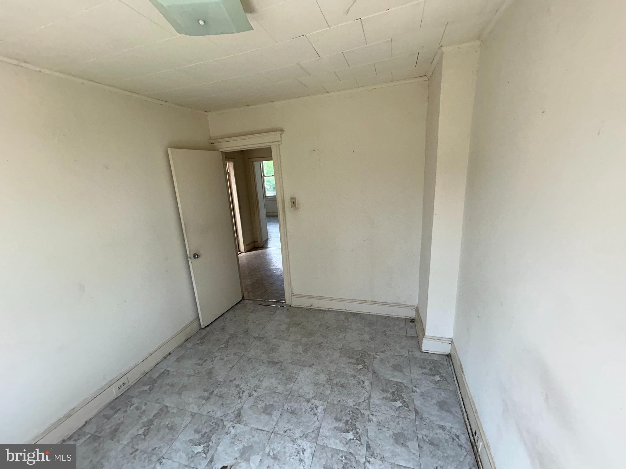 BELAIR-EDISON - Residential