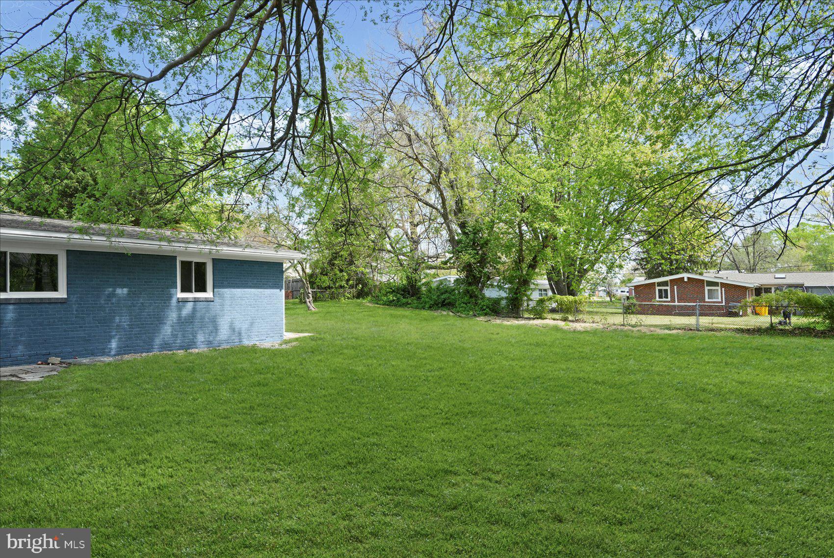 214 SAINT JAMES DRIVE