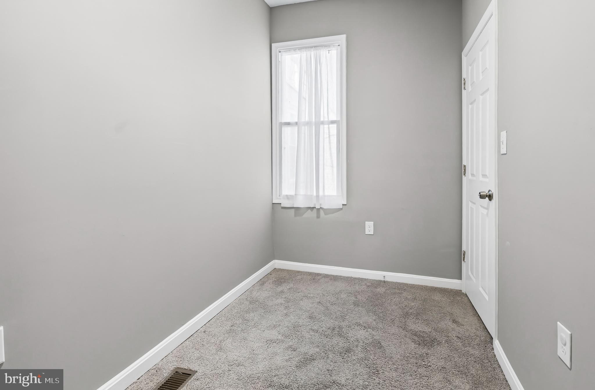 OLIVER - Residential