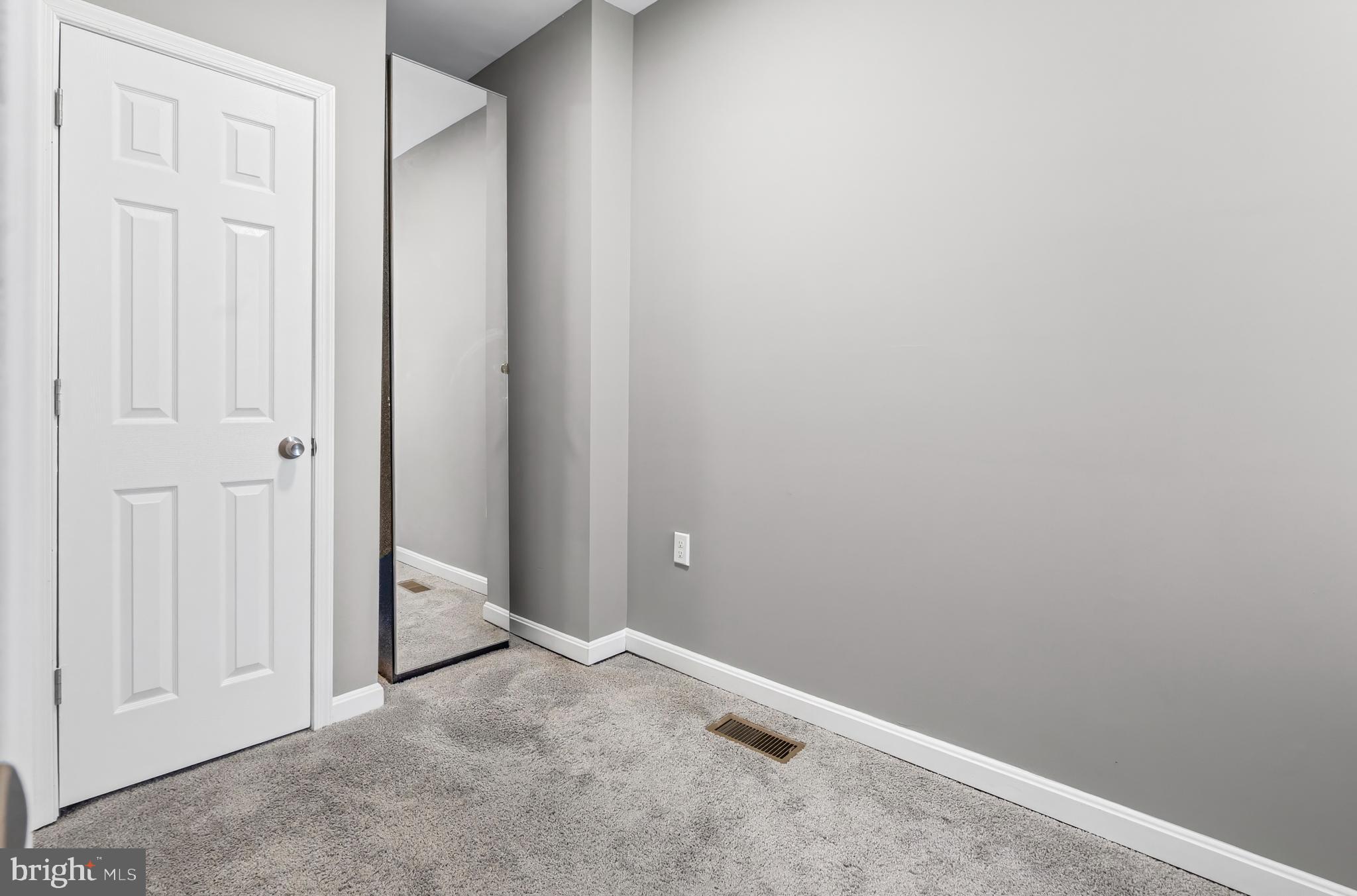 OLIVER - Residential