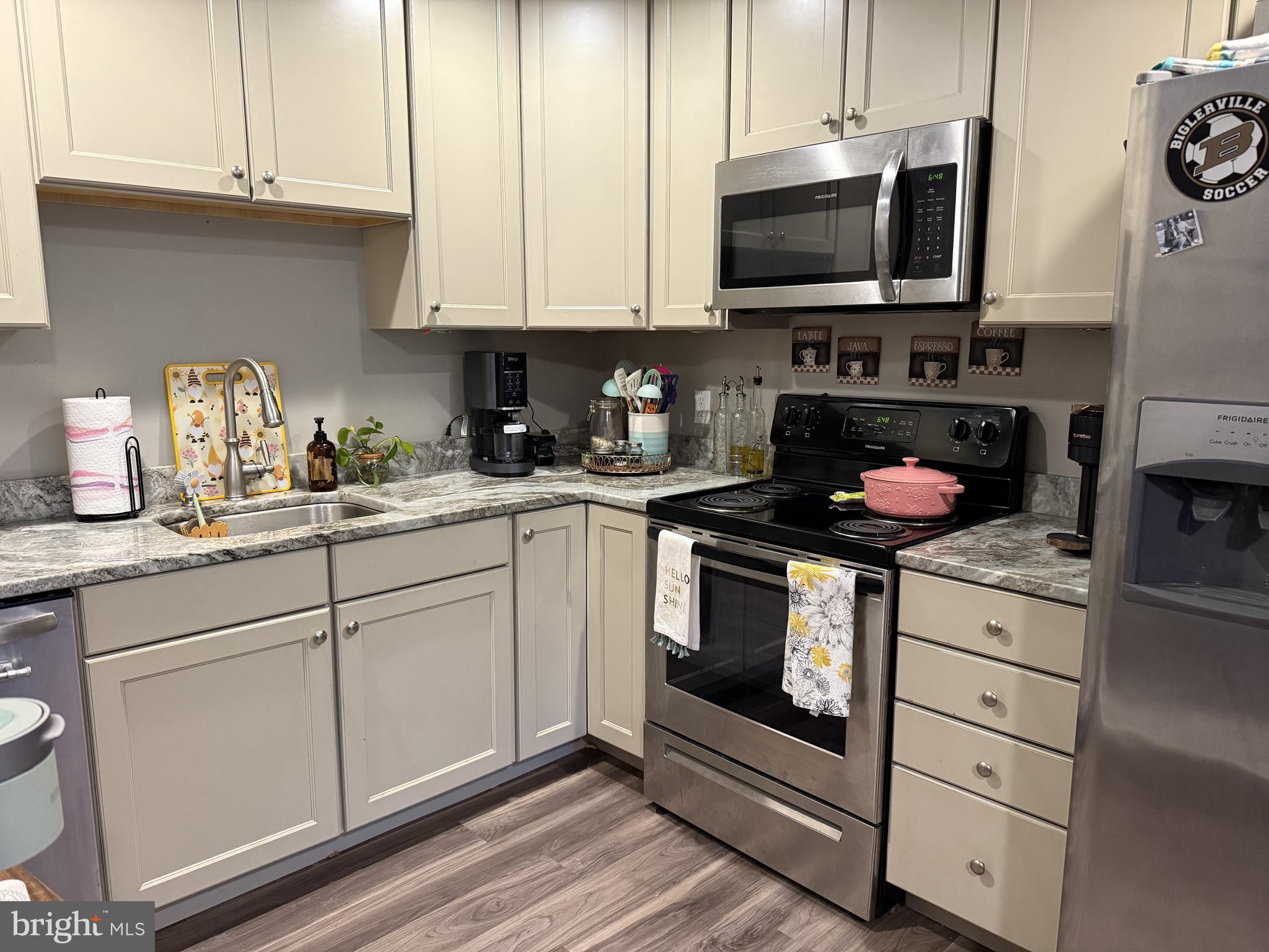 CUMBERLAND TOWNSHIP - Residential Lease