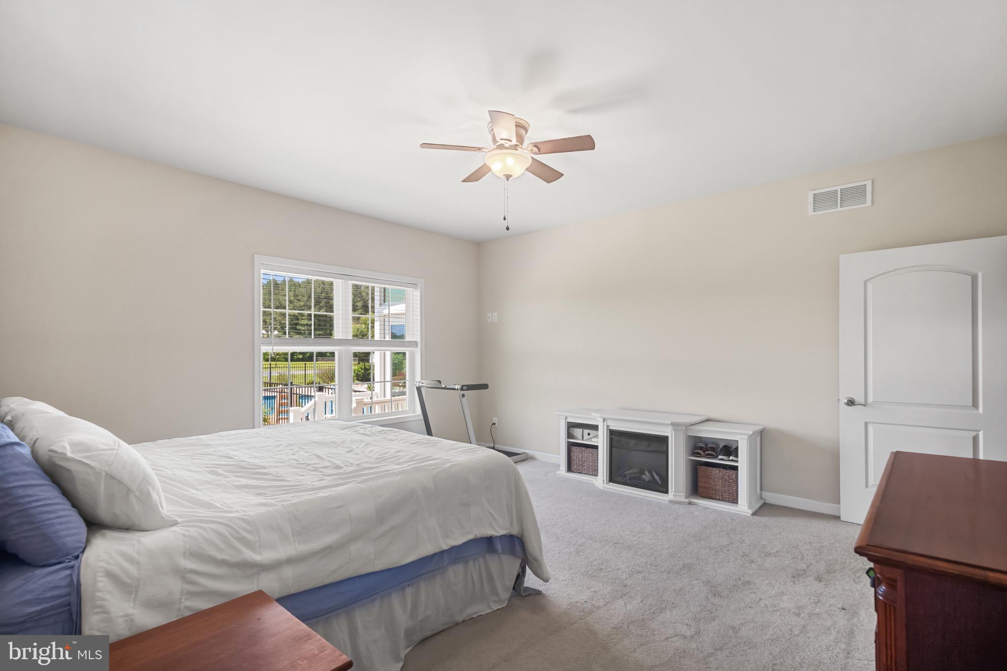 DENTON AREA - Residential