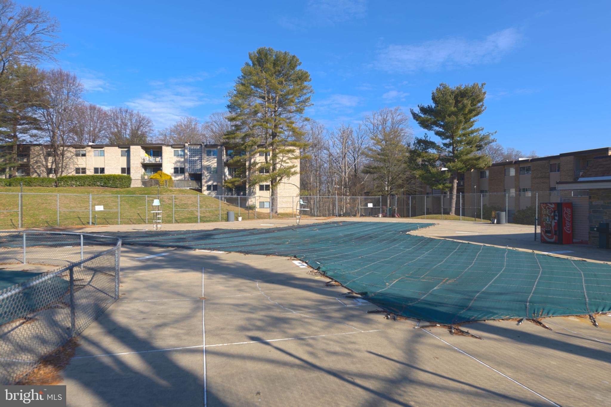 BETHESDA PARK - Residential