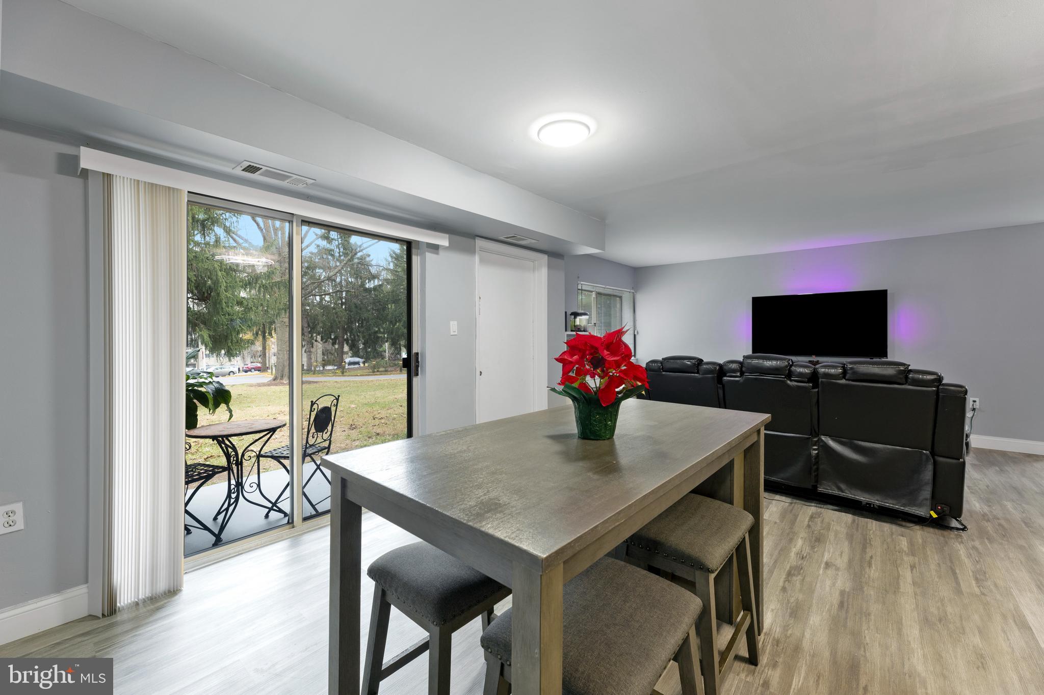 BETHESDA PARK - Residential