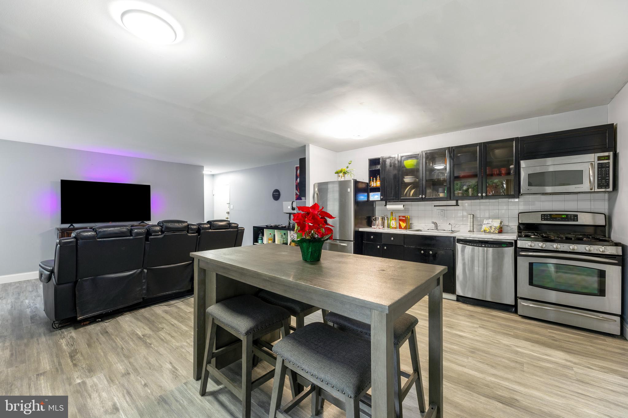 BETHESDA PARK - Residential