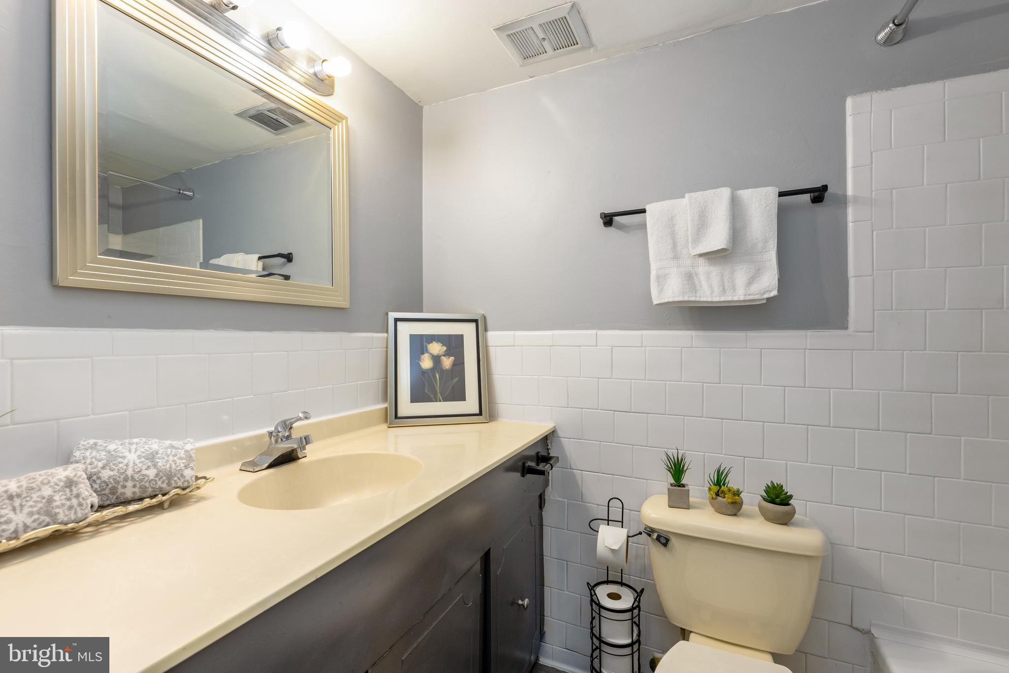 BETHESDA PARK - Residential