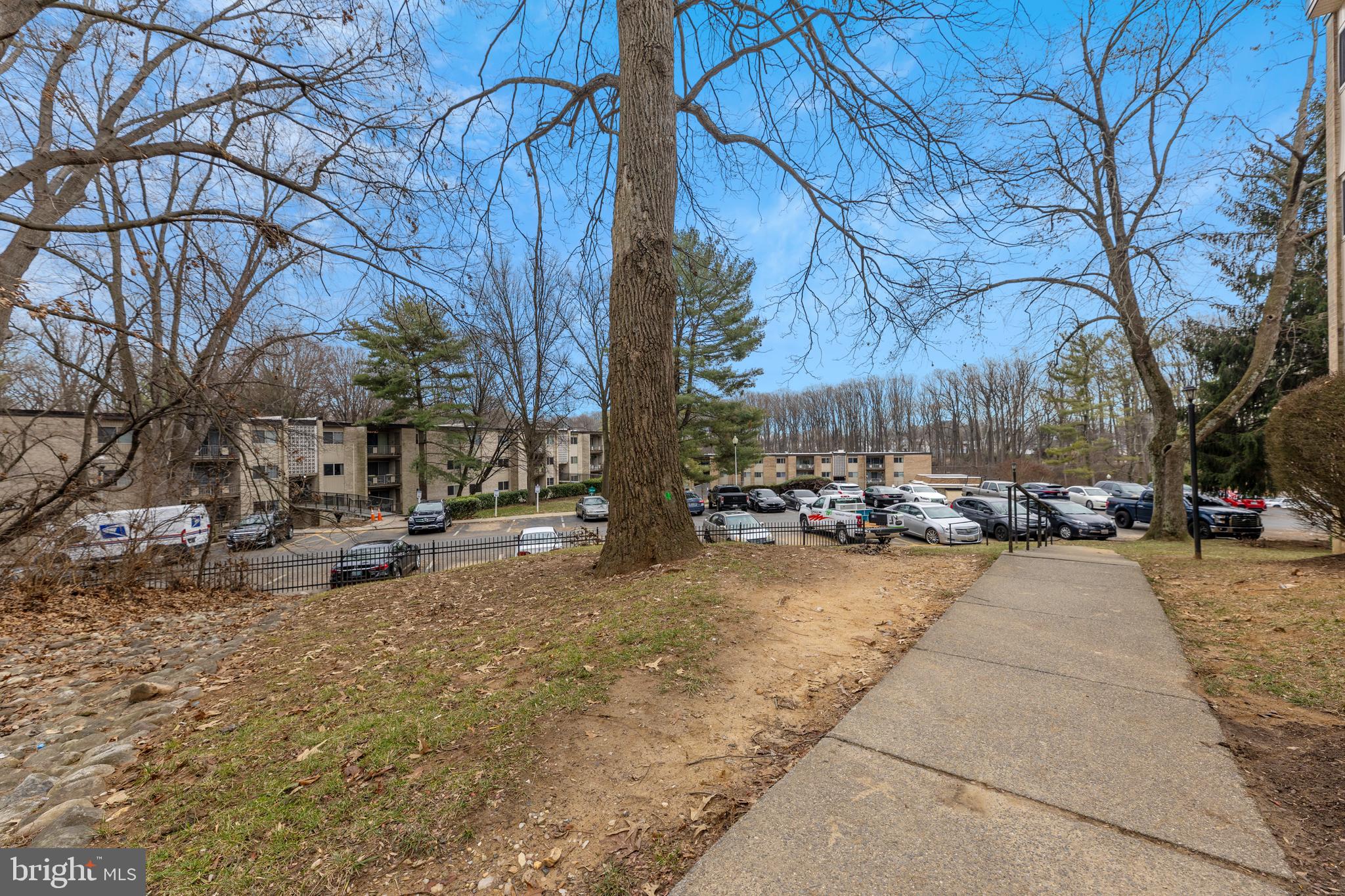 BETHESDA PARK - Residential