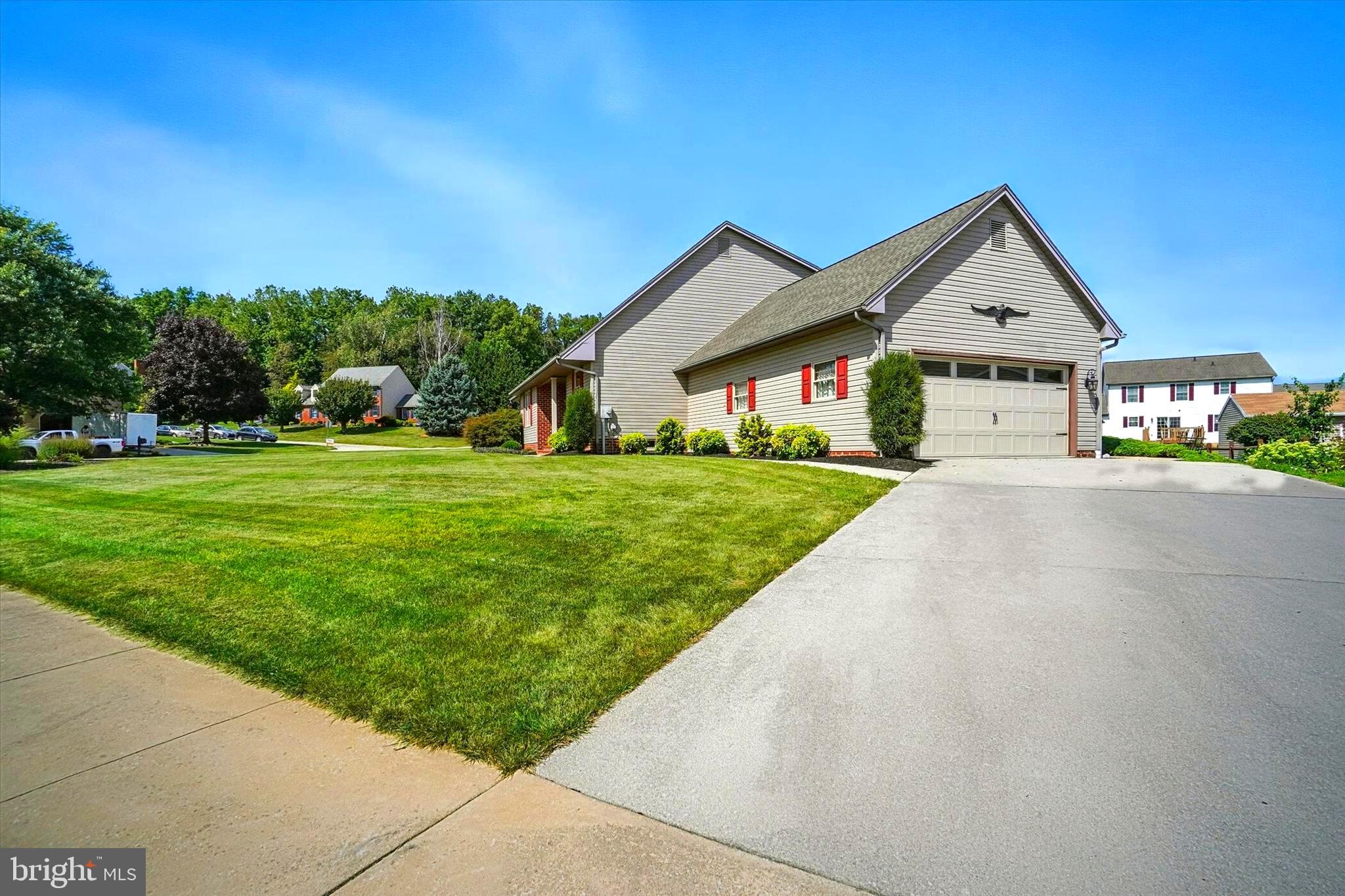 213 CONESTOGA LANE