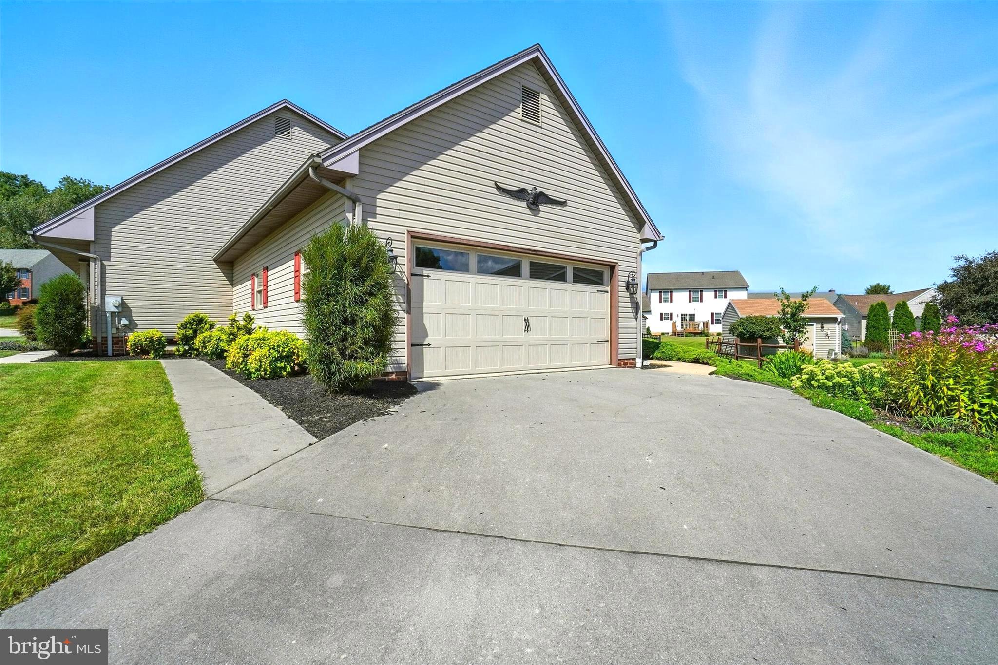 213 CONESTOGA LANE